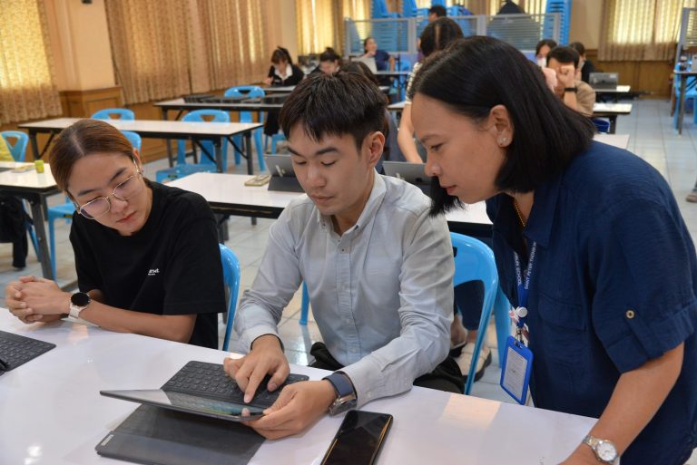 อบรมเทคโนโลยีเพื่อการศึกษา Next Level Teaching with Ipad